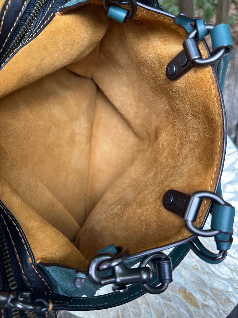 Coach Rogue 30 Whipstitch - Picture 11 of 13